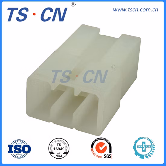 Conector automotriz de la vivienda de los accesorios masculinos plásticos eléctricos del mazo de cables de Toyota